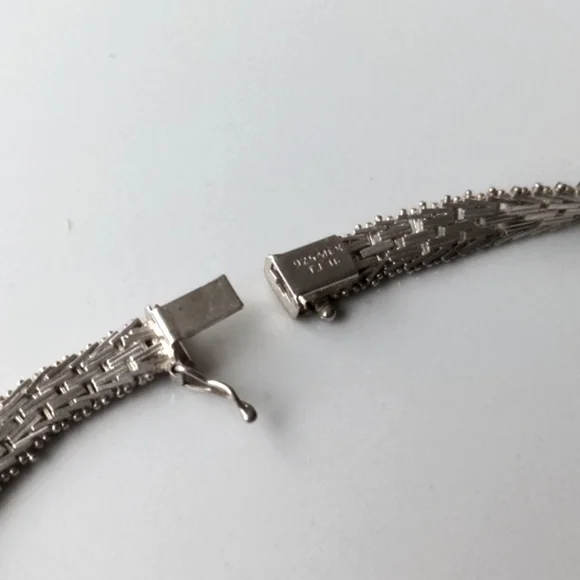 Vintage 925 sterling silver Riccio V-shape Chevron necklace - Picture 7 of 11